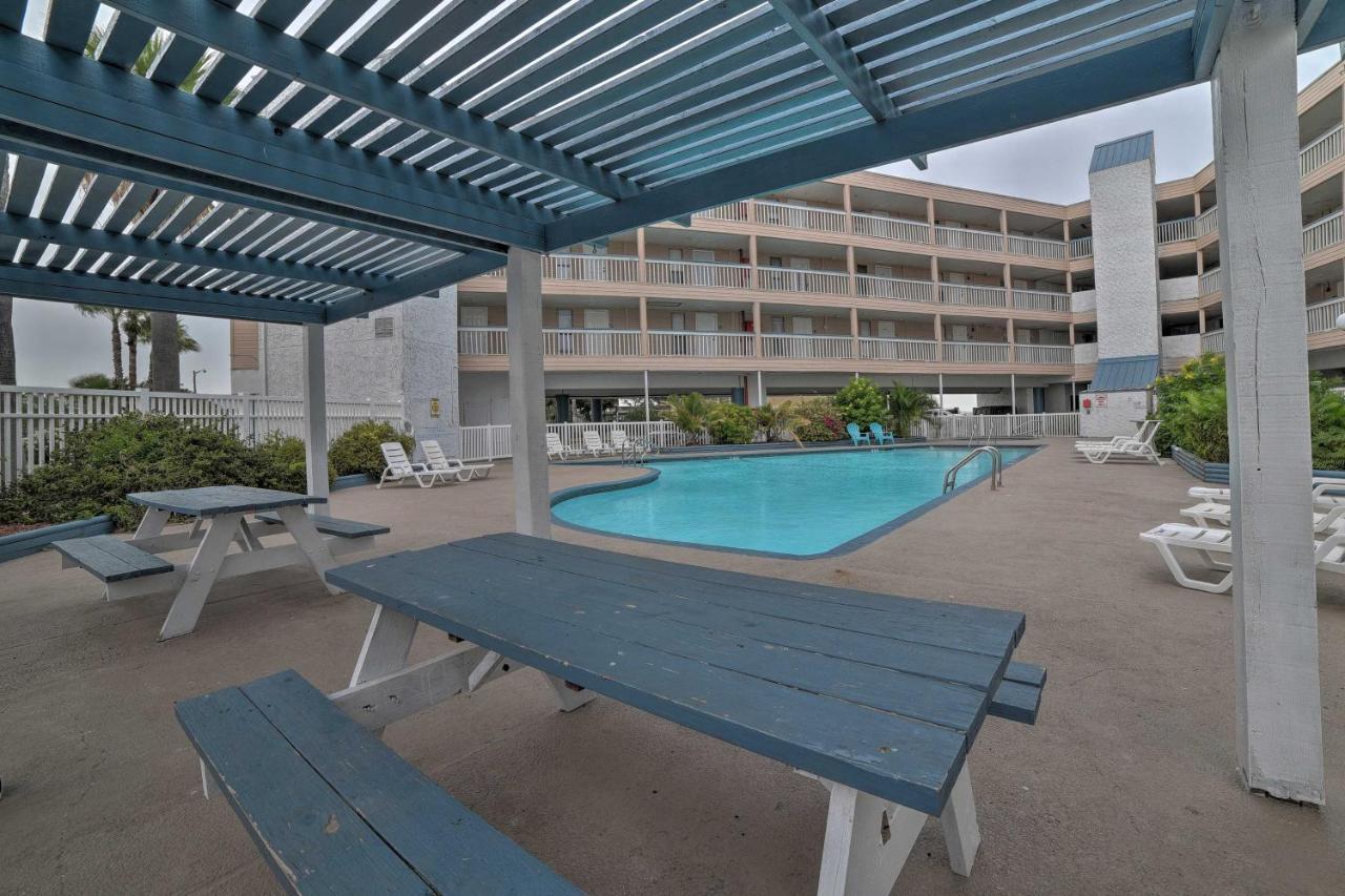 Updated Front Beach Condo With Resort Amenities! コーパスクリスティ エクステリア 写真