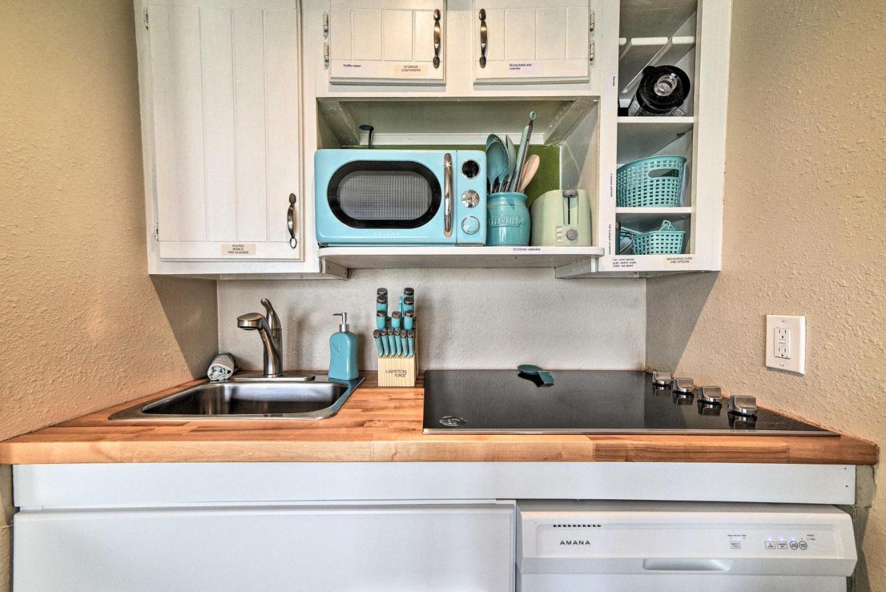 Updated Front Beach Condo With Resort Amenities! コーパスクリスティ エクステリア 写真