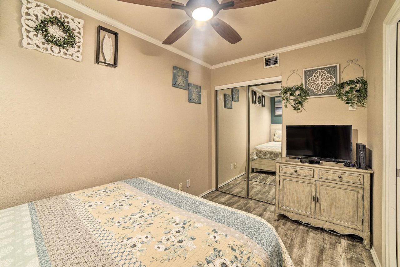 Updated Front Beach Condo With Resort Amenities! コーパスクリスティ エクステリア 写真